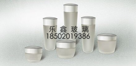 化妝品瓶，*玻璃瓶容器廠家，化妝品包裝容器供應(yīng)，新款玻璃瓶定制