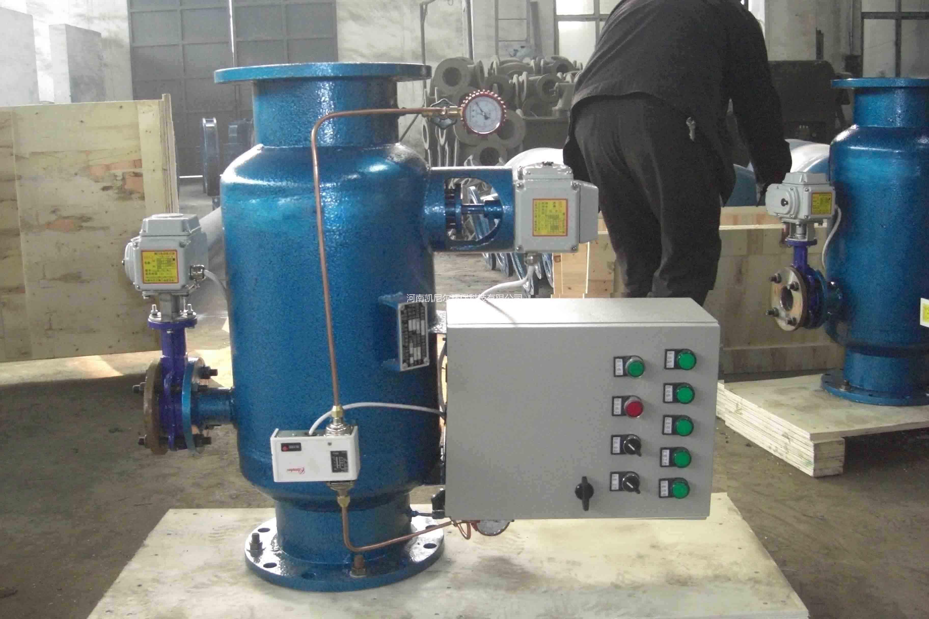 全自動(dòng)臥式反沖洗過(guò)濾器圖片