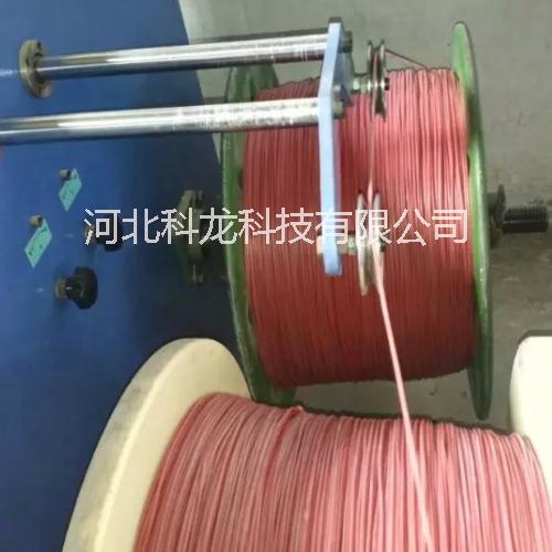 供應(yīng)平?jīng)鎏季щ娕鲀r(jià)格/白銀電地暖