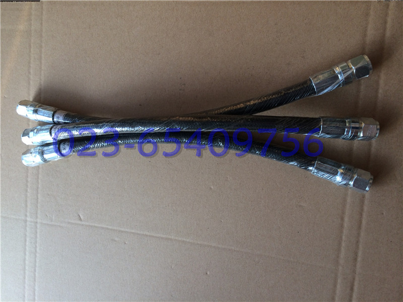 KTA38柴油發(fā)動機軟管圖片