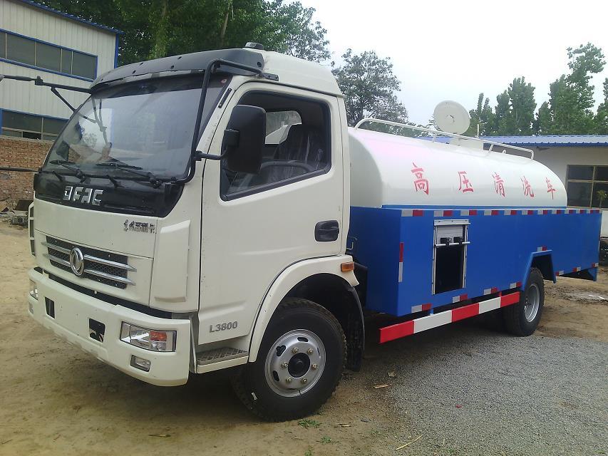 山東哪里生產(chǎn)三輪吸糞車 真空泵吸糞車