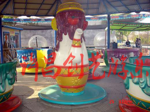 歡樂轉(zhuǎn)轉(zhuǎn)杯圖片