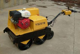 手扶振動(dòng)壓路機(jī)廠家圖片