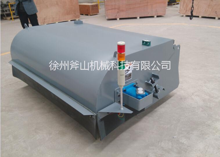 山貓清掃機(jī)圖片/山貓清掃機(jī)樣板圖 (3)