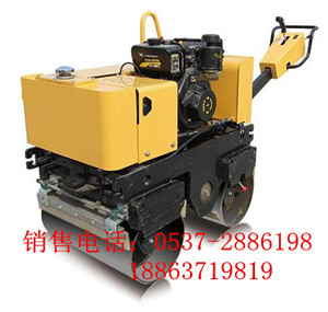 XLYL-635手扶式雙鋼輪振動壓路機(jī)圖片