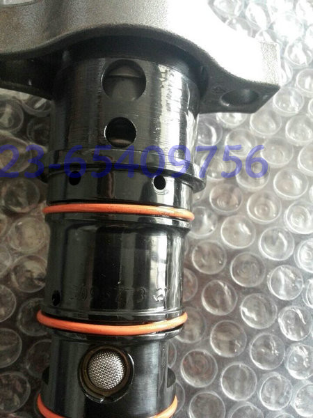 康明斯K19發(fā)電機(jī)組噴油器3095773圖片