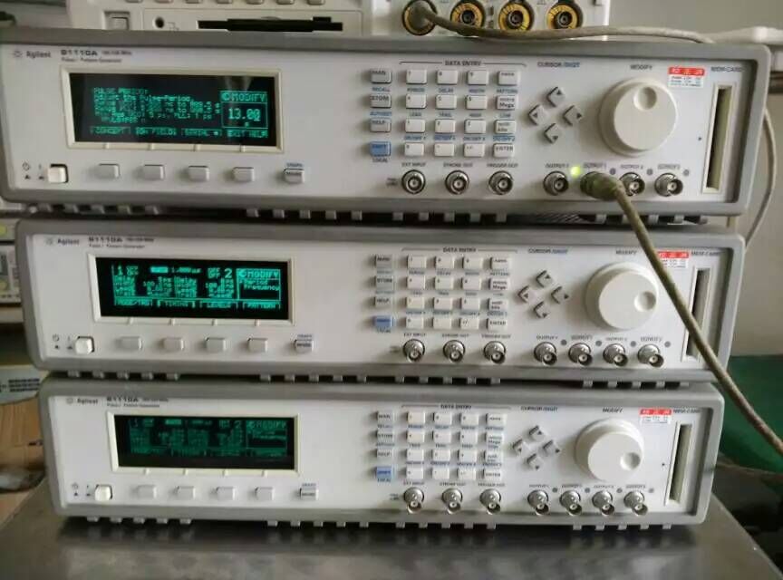 供应脉冲信号发生Agilent81110A+81112A脉冲信号发器图片