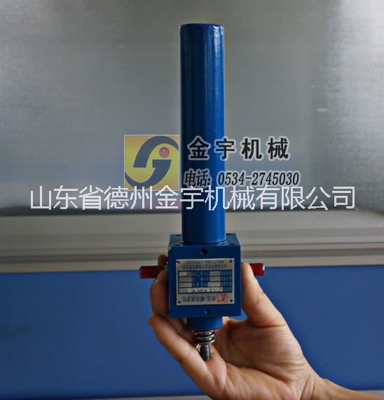 CS蝸輪絲桿升降機圖片