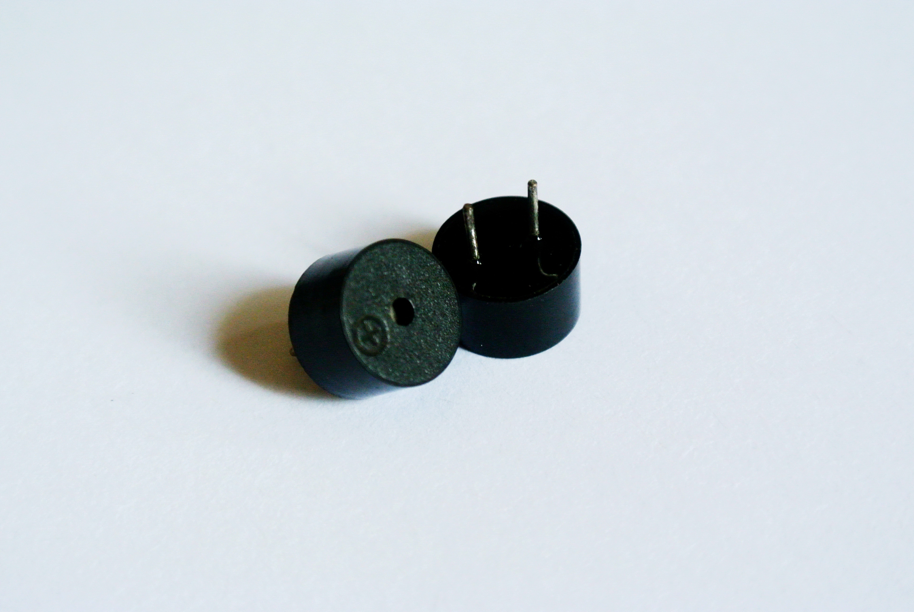 環(huán)保材質(zhì) 9.0*5.5 電磁無源蜂鳴器圖片