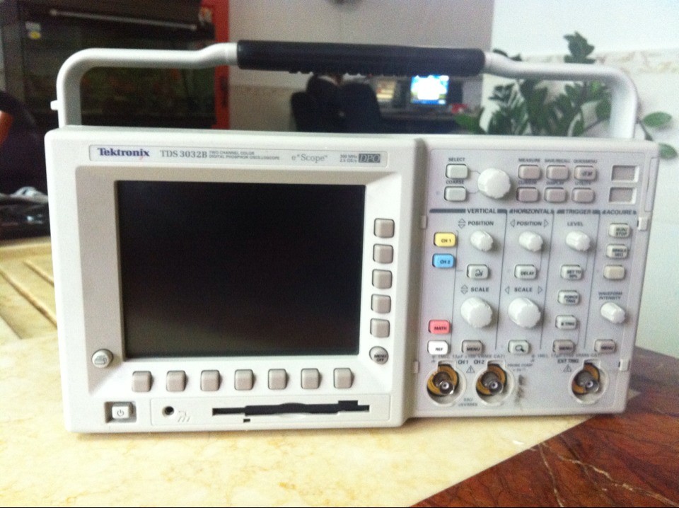 美国原装Tektronix TDS3032图片