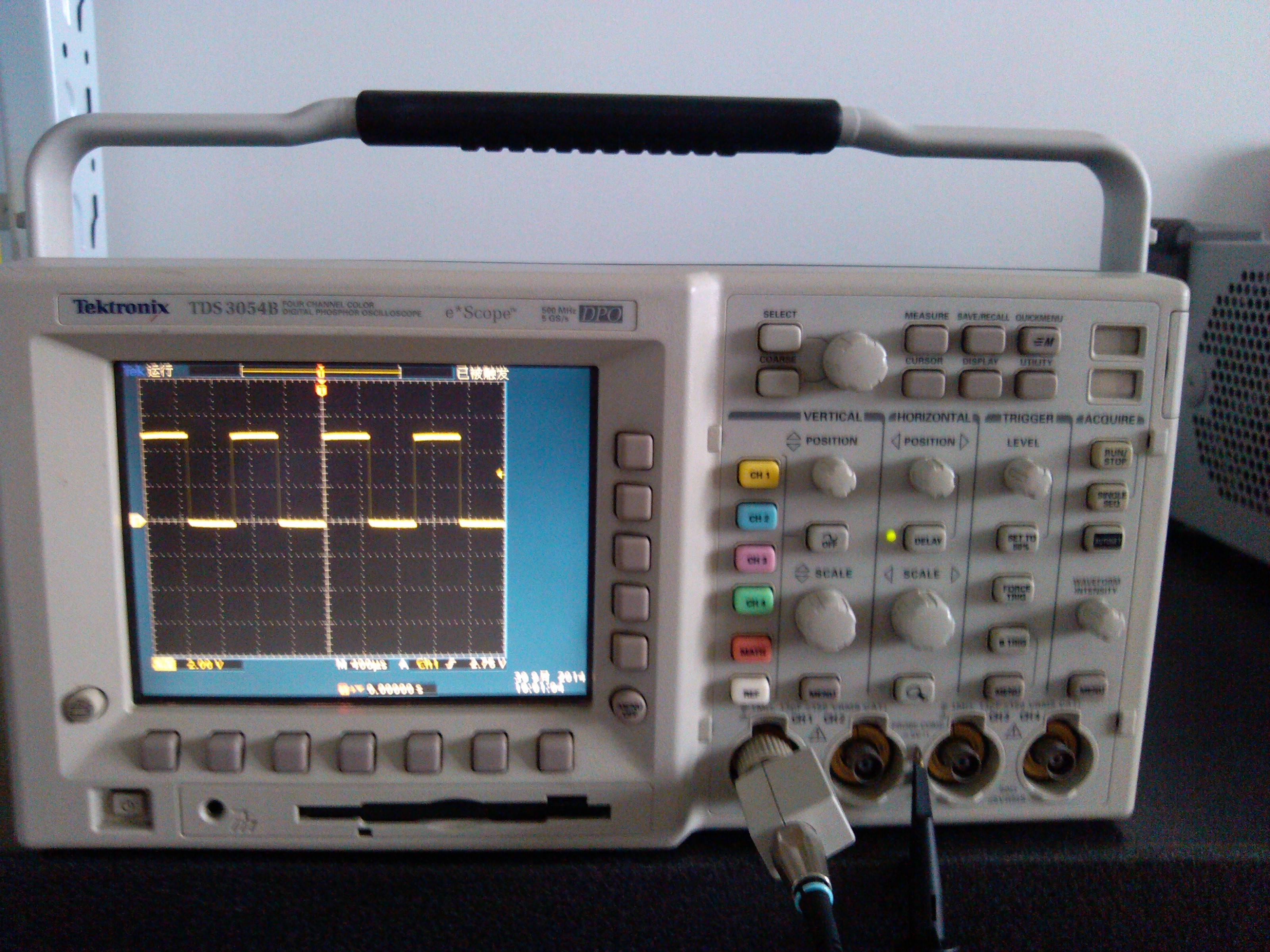 供应300M tektronixTDS3054B数字示波器