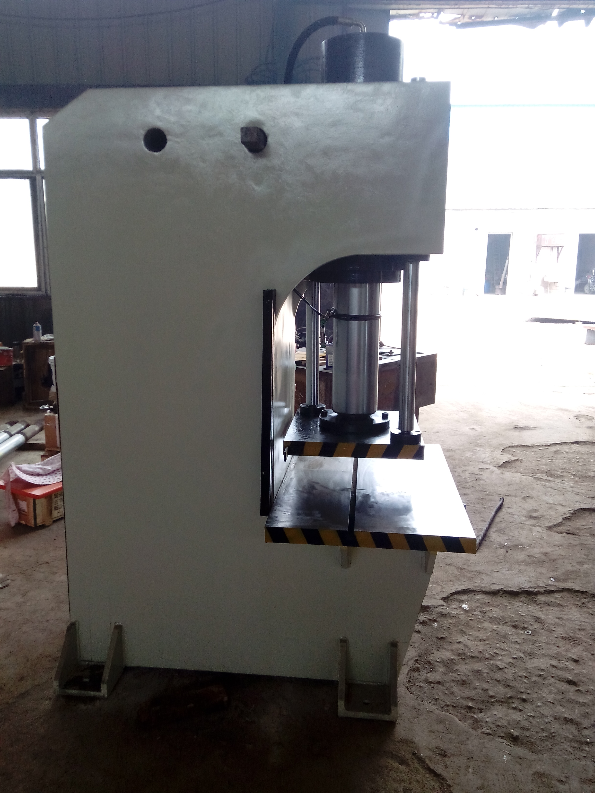 成型油壓機圖片/成型油壓機樣板圖 (4)