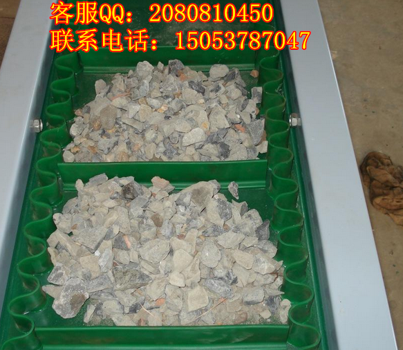礦山爬坡式皮帶輸送機圖片