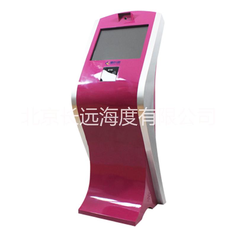 人臉識(shí)別接送機(jī)幼兒園智能門禁機(jī)圖片/人臉識(shí)別接送機(jī)幼兒園智能門禁機(jī)樣板圖 (4)