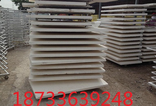 供應(yīng)硅質(zhì)聚苯板廠家批發(fā)價格