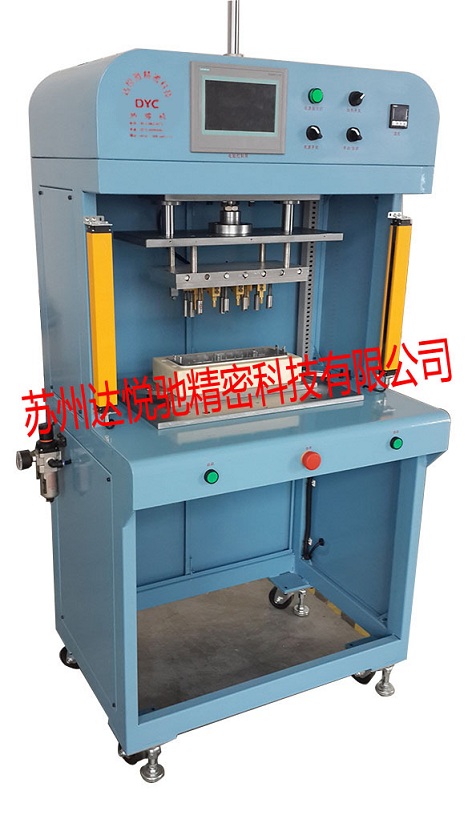 中型熱熔機 ，熱熔鉚接機圖片