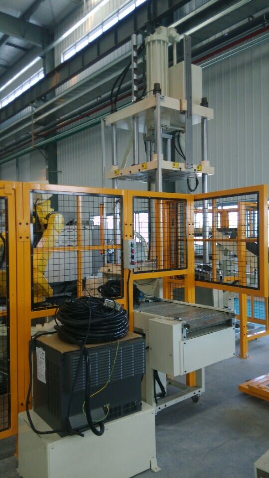 上海四柱液壓切邊機(jī)廠家供應(yīng) 上海四柱液壓機(jī) 上海油壓機(jī)廠家 上海四柱小型切邊機(jī)生產(chǎn)廠 家