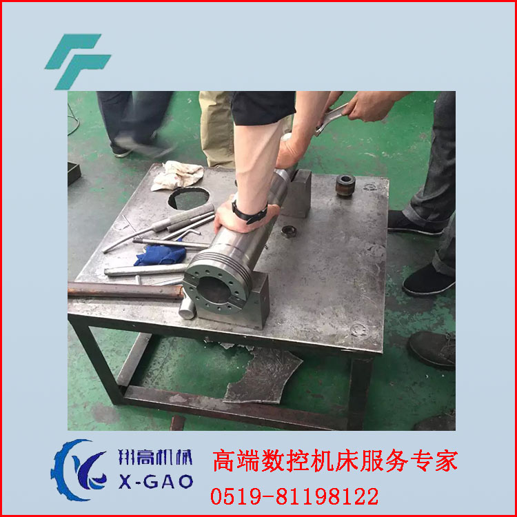 更換臺(tái)灣友佳加工中心BT50主軸軸承