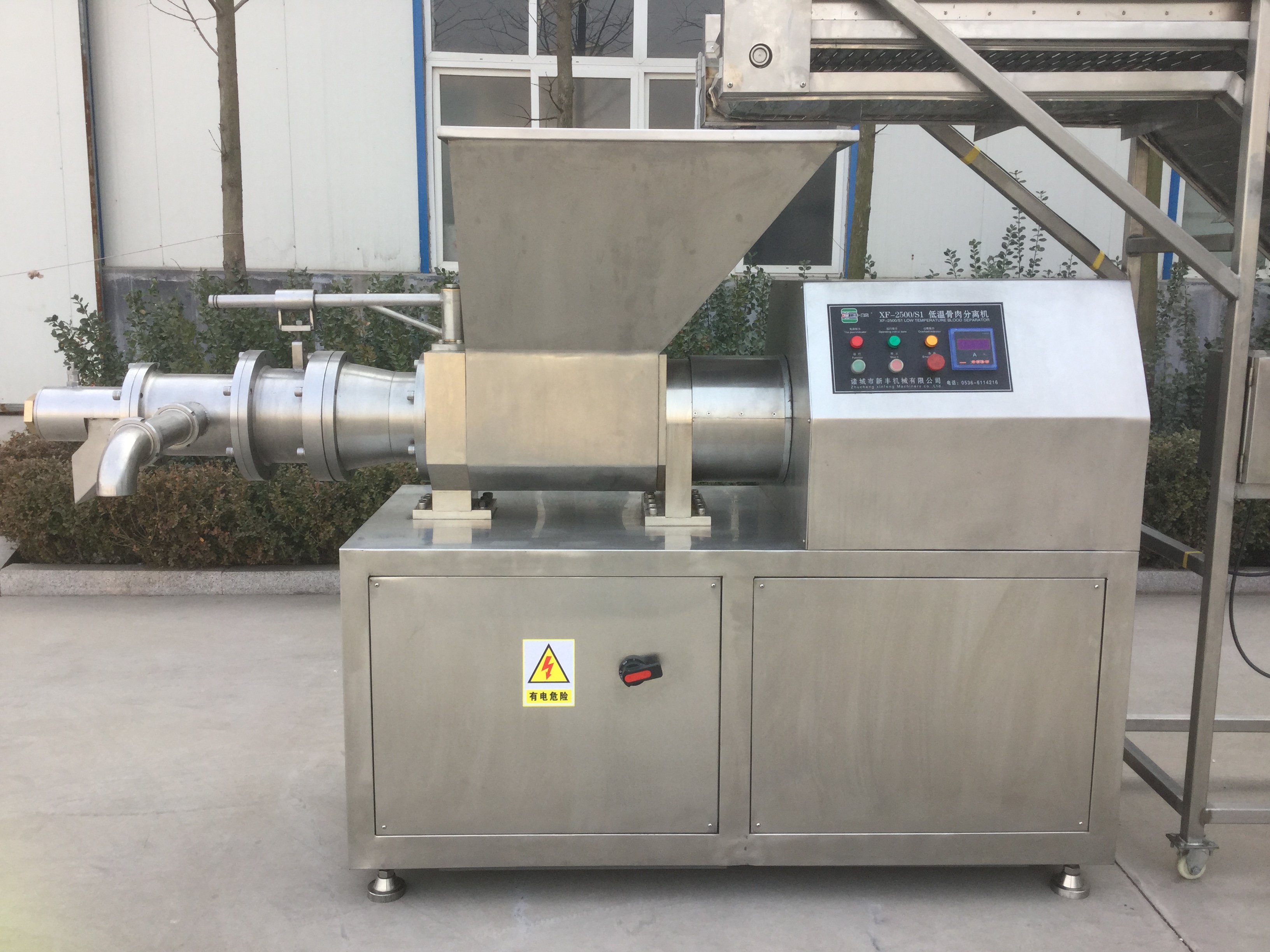 禽類骨肉分離機廠家圖片