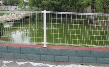 小區(qū)護(hù)欄網(wǎng)圖片/小區(qū)護(hù)欄網(wǎng)樣板圖 (1)