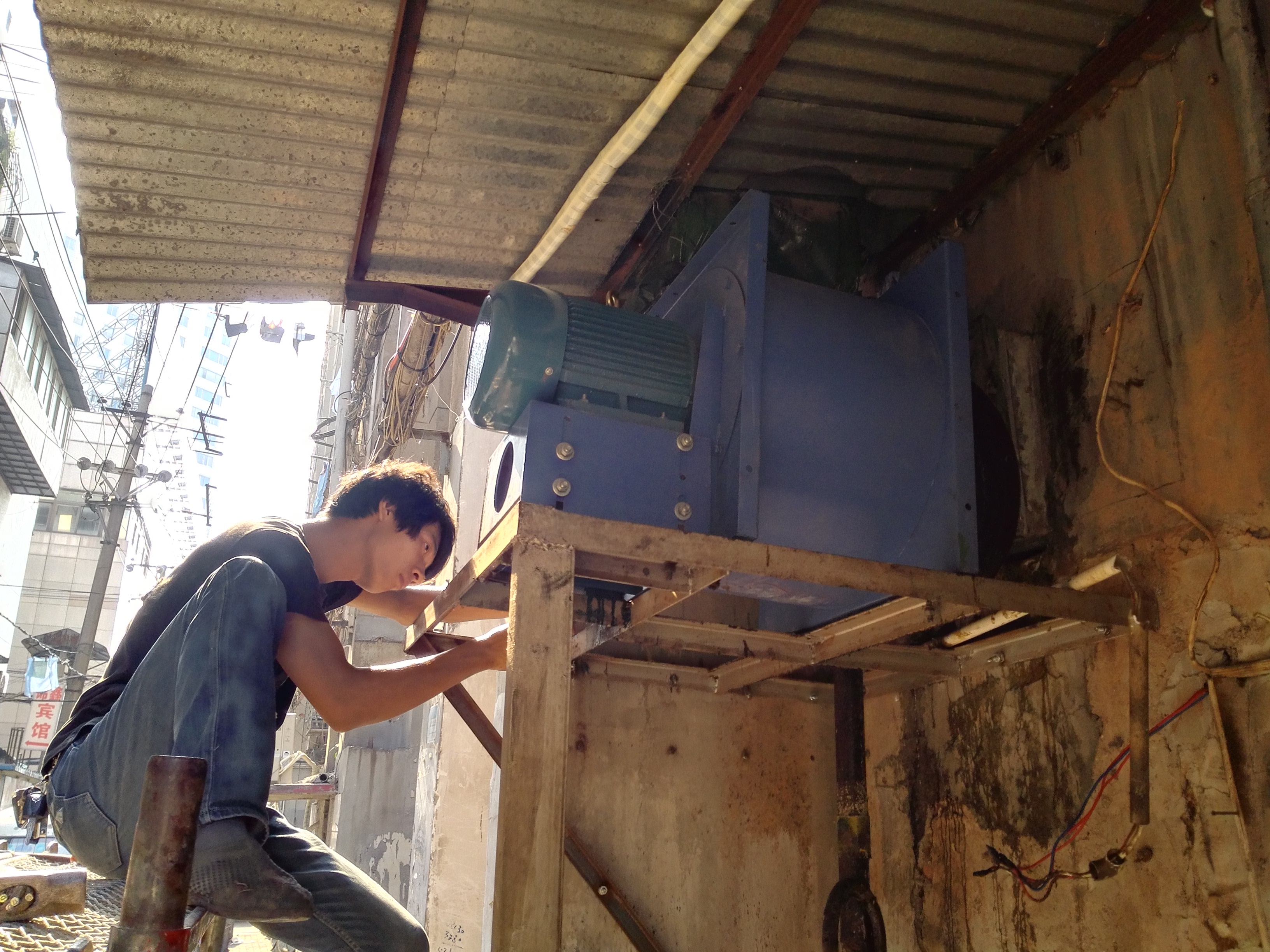 油煙機(jī)維修圖片/油煙機(jī)維修樣板圖 (2)