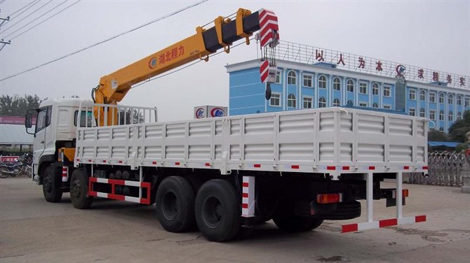 天龍前四后八16噸隨車(chē)吊圖片/天龍前四后八16噸隨車(chē)吊樣板圖 (4)