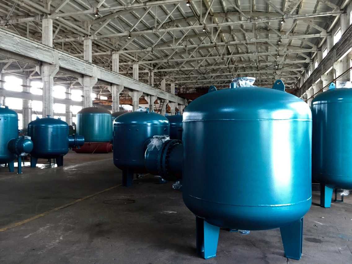 半容積式水水換熱器圖片