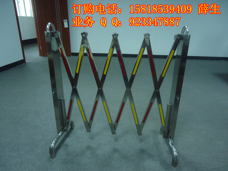 不銹鋼伸縮護(hù)欄圖片/不銹鋼伸縮護(hù)欄樣板圖 (2)