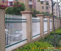 供應(yīng)小區(qū)護欄