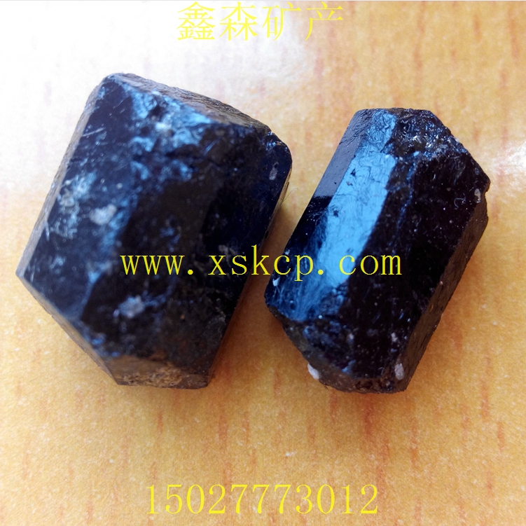 供應(yīng)用于汗蒸房的晶體電氣石 柱狀電氣石