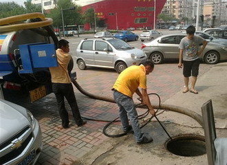 供应咸阳工业管道清洗咸阳市政管道清洗咸阳箱涵淤泥清理13699555711图片