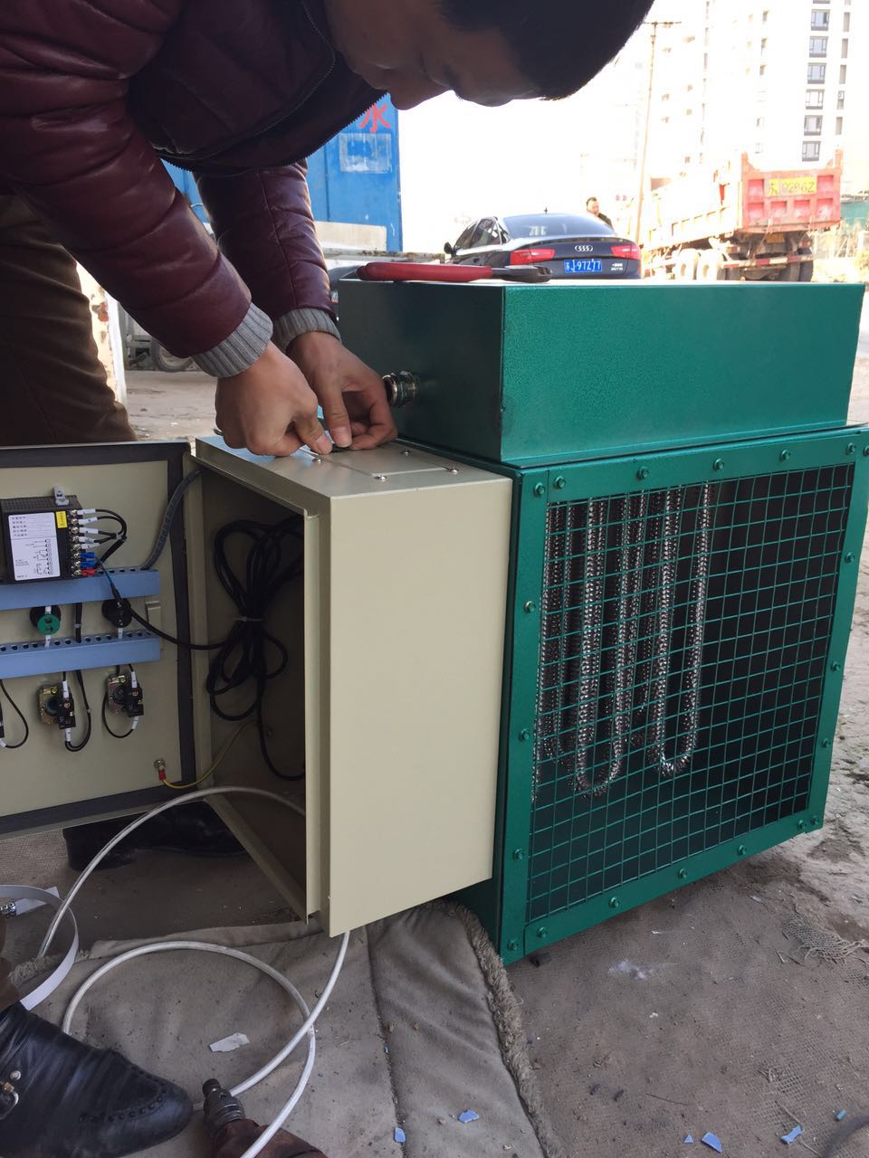 供應(yīng)工業(yè)暖風(fēng)機(jī)加熱器，亞能電熱廠家訂做