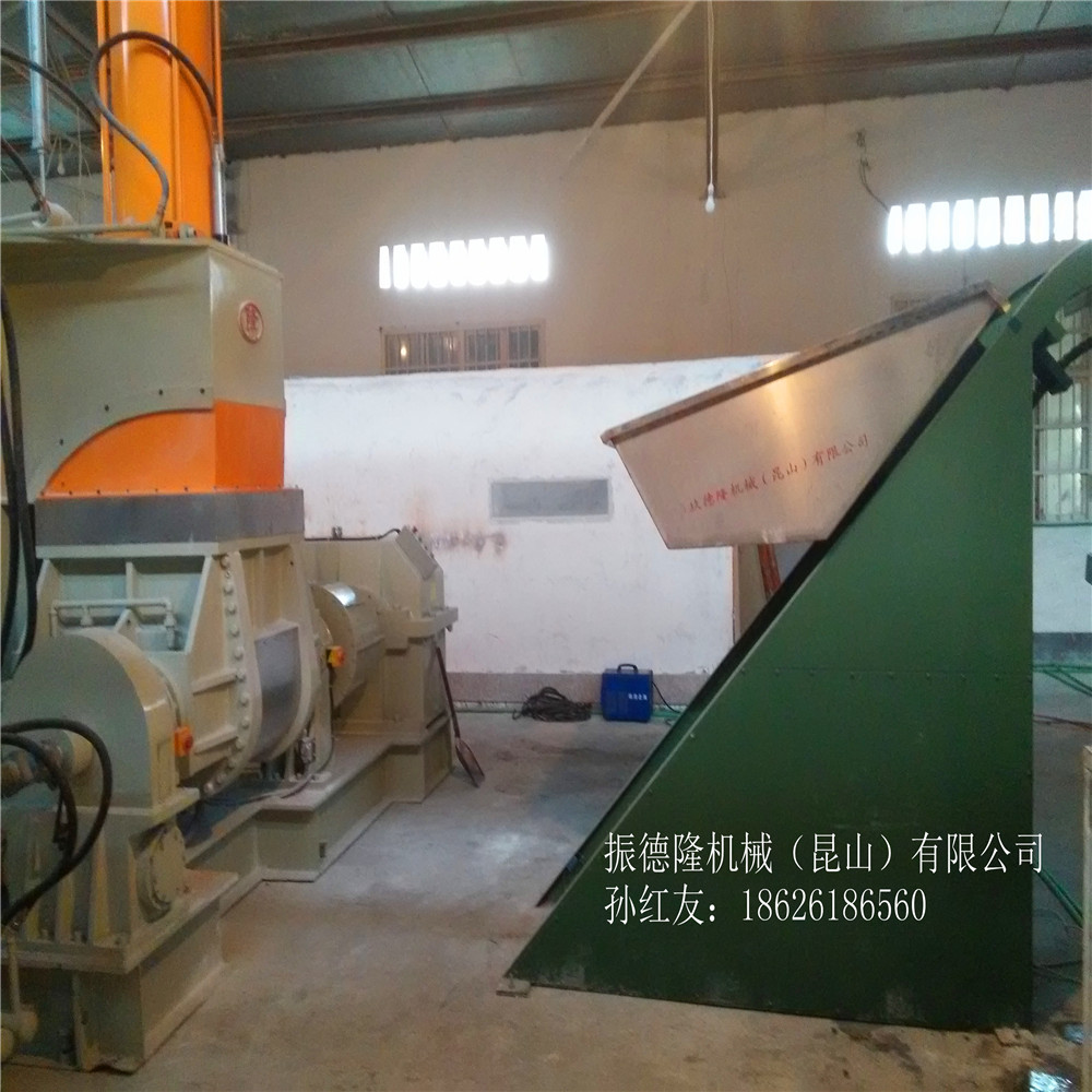 供應(yīng)氧化鋅,氧化鐵,硫酸鋇,方解石碳酸鈣母粒母料造粒機(jī)廠家