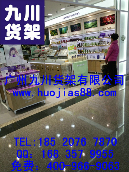 精品店如何裝修，名創(chuàng)優(yōu)品加盟圖片