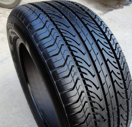 廠家長期供應215/55ZR17 轎車汽車胎 舒適乘用車輪胎 高性能PCR