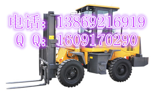 多功能四驅(qū)越野叉四驅(qū)越野叉車價格圖片/多功能四驅(qū)越野叉四驅(qū)越野叉車價格樣板圖 (3)