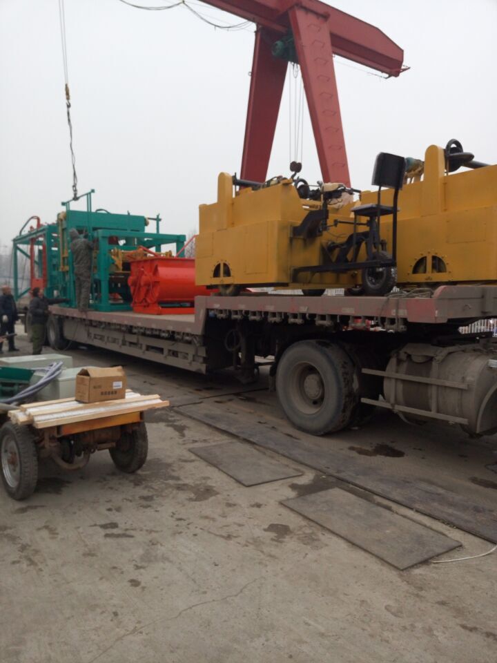 天津建豐條紋磚機(jī)，致富磚機(jī)圖片/天津建豐條紋磚機(jī)，致富磚機(jī)樣板圖 (4)