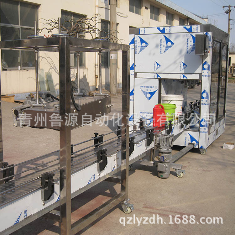 純凈水灌裝機(jī)圖片/純凈水灌裝機(jī)樣板圖 (2)
