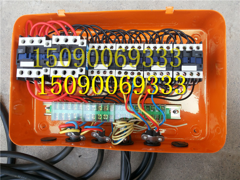 供应钢丝绳电动葫芦控制箱 电器箱 电气柜
