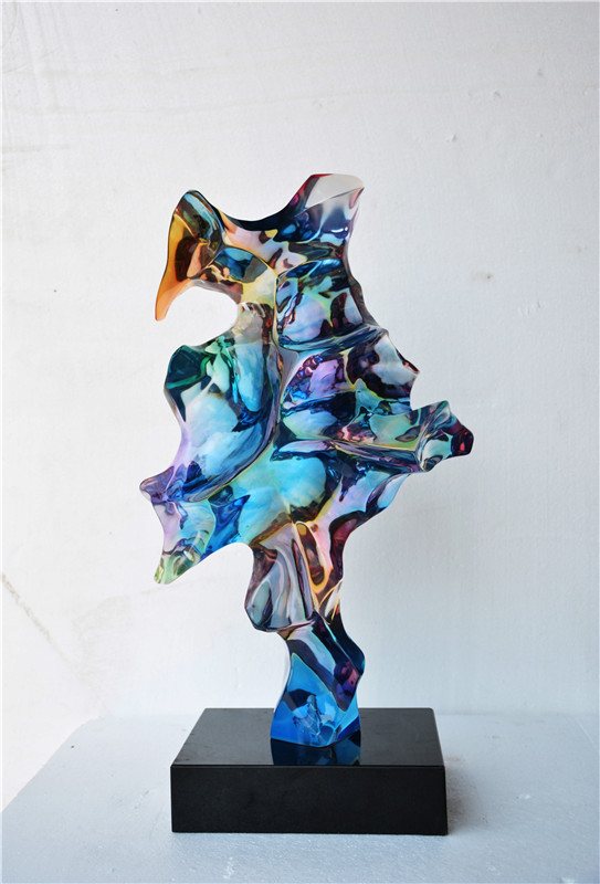 透明樹(shù)脂雕塑藝術(shù)