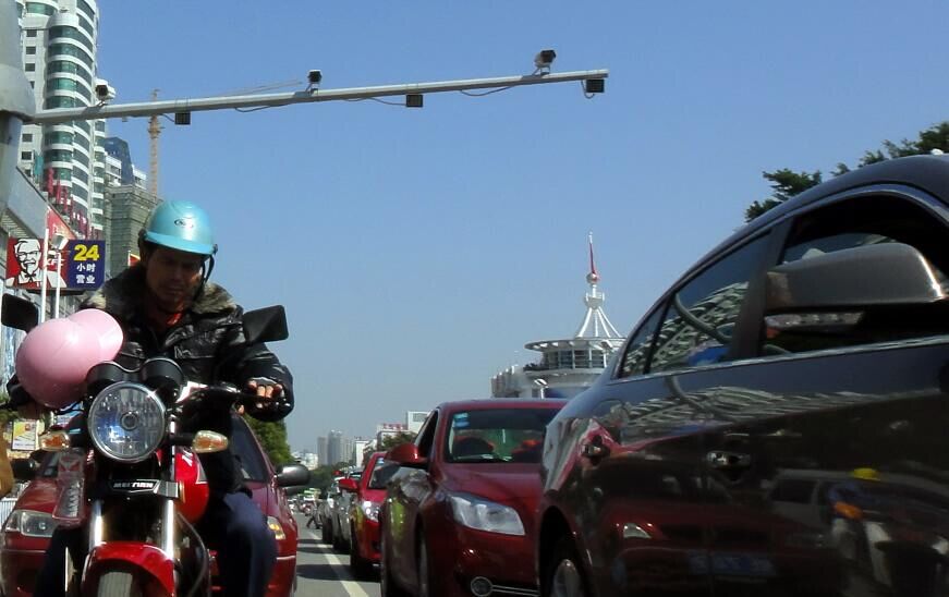 道路監(jiān)控補光燈圖片/道路監(jiān)控補光燈樣板圖 (3)