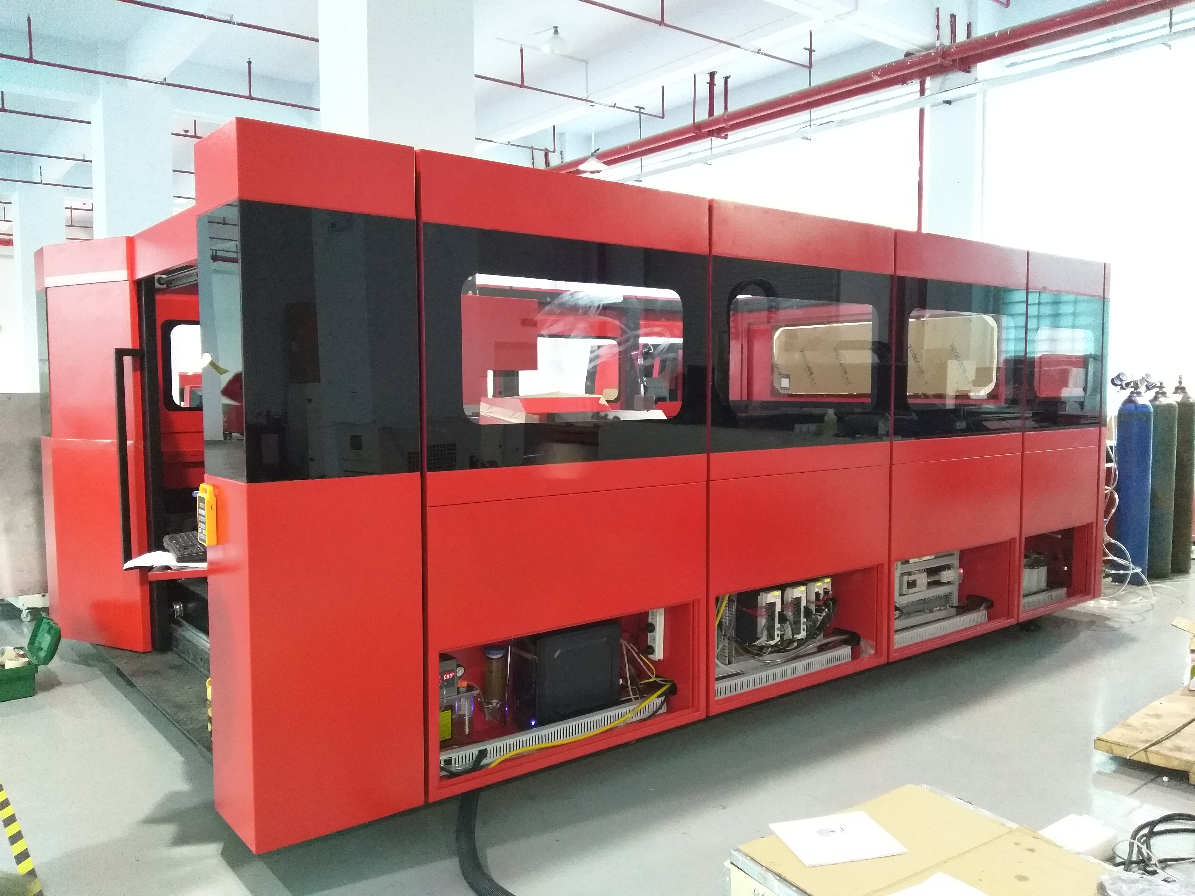 金屬切割機(jī)圖片