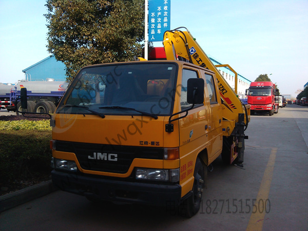 2噸徐工折臂江鈴雙排座隨車吊廠家圖片/2噸徐工折臂江鈴雙排座隨車吊廠家樣板圖 (3)