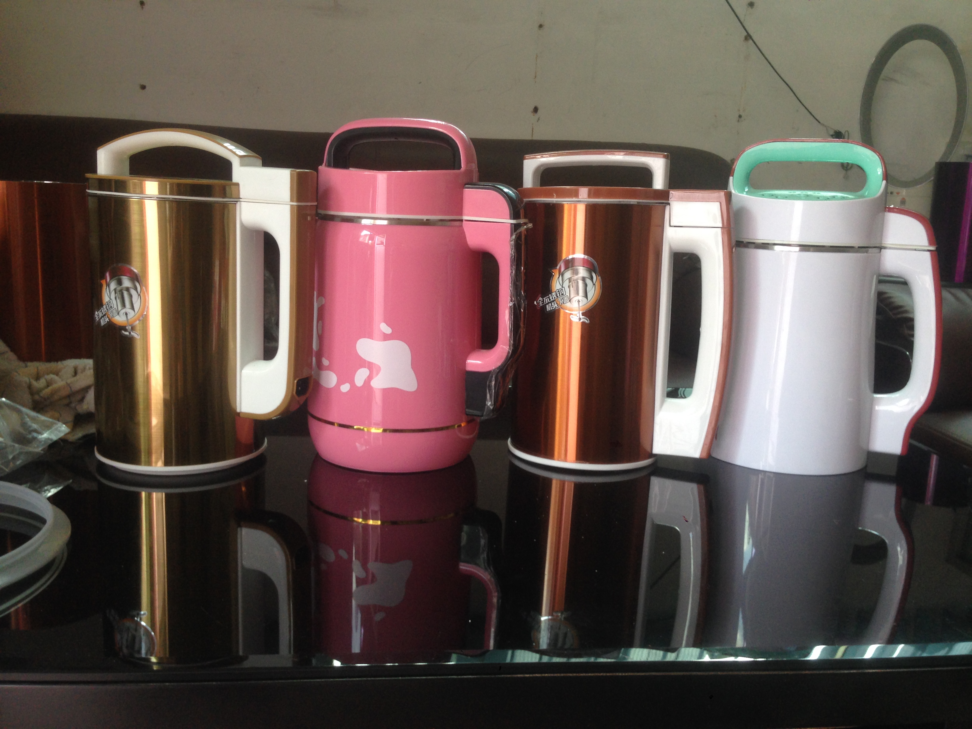 家鄉(xiāng)寶功能營養(yǎng)豆?jié){機(jī)圖片