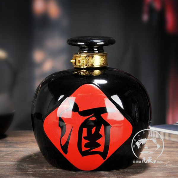供應(yīng)半斤酒瓶陶瓷酒瓶批發(fā)定制LOGO