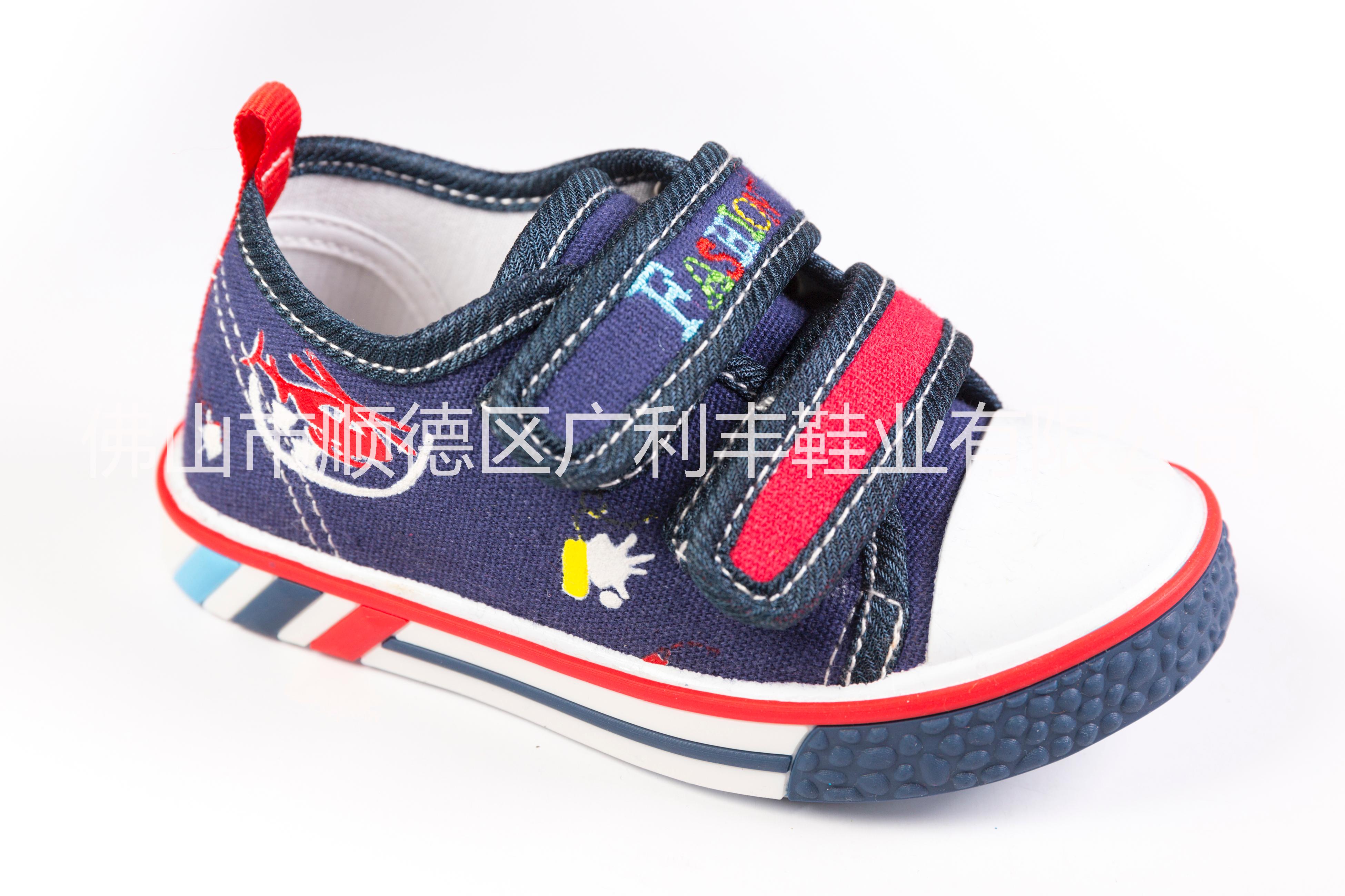 兒童布鞋廠家批發(fā)價格，優(yōu)質(zhì)童鞋供應(yīng)商，兒童布鞋大量采購