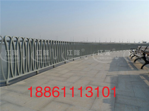 江蘇常州河道安全護(hù)欄 河道防護(hù)欄圖片