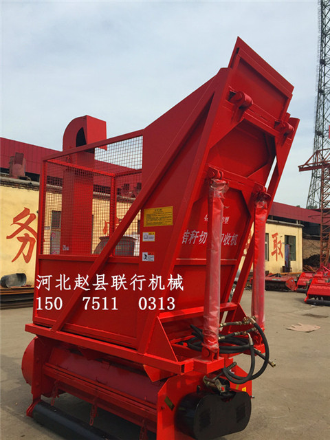 玉米棒子秸稈二次粉碎回收機(jī)喂牛羊圖片