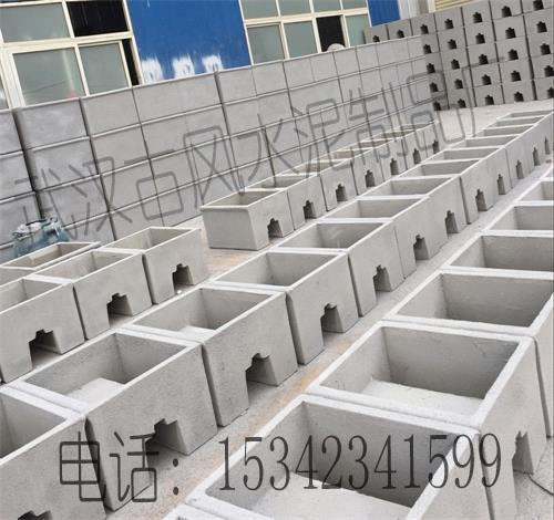 供應 武漢水泥花盆，道路花盆