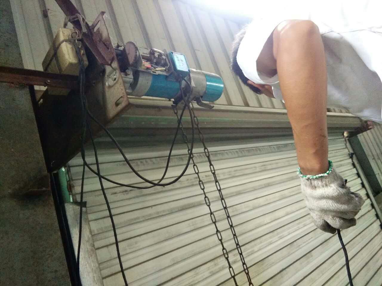 東莞長(zhǎng)安電動(dòng)門安裝 電動(dòng)門 電動(dòng)門安裝 電運(yùn)門安裝維修